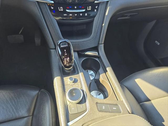 2025 Cadillac XT6 FWD Premium Luxury