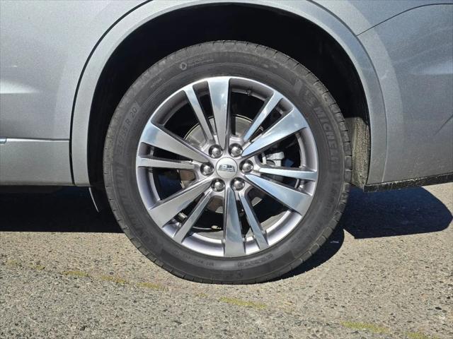 2025 Cadillac XT6 FWD Premium Luxury