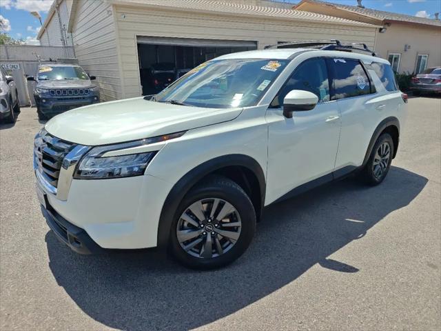 2022 Nissan Pathfinder SV 2WD