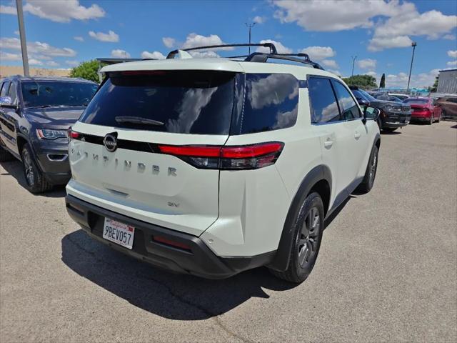 2022 Nissan Pathfinder SV 2WD