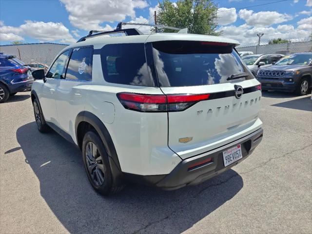 2022 Nissan Pathfinder SV 2WD