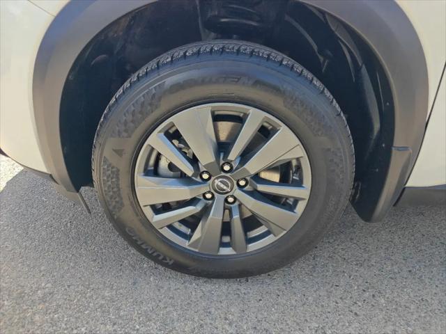2022 Nissan Pathfinder SV 2WD
