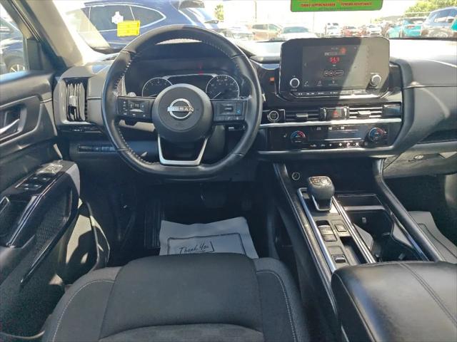 2022 Nissan Pathfinder SV 2WD