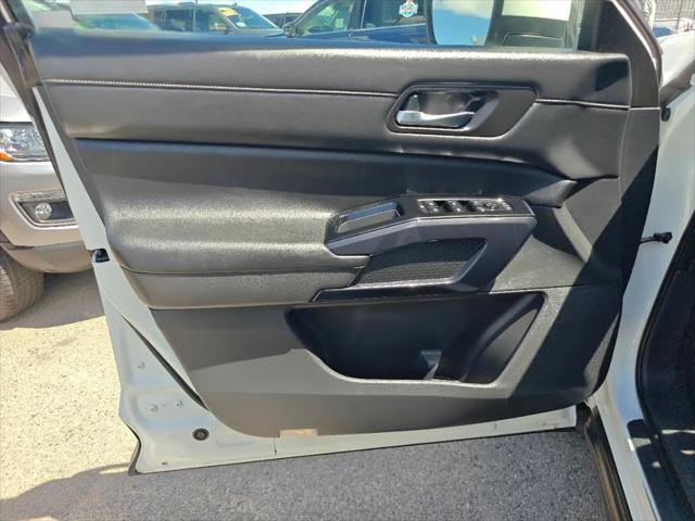 2022 Nissan Pathfinder SV 2WD