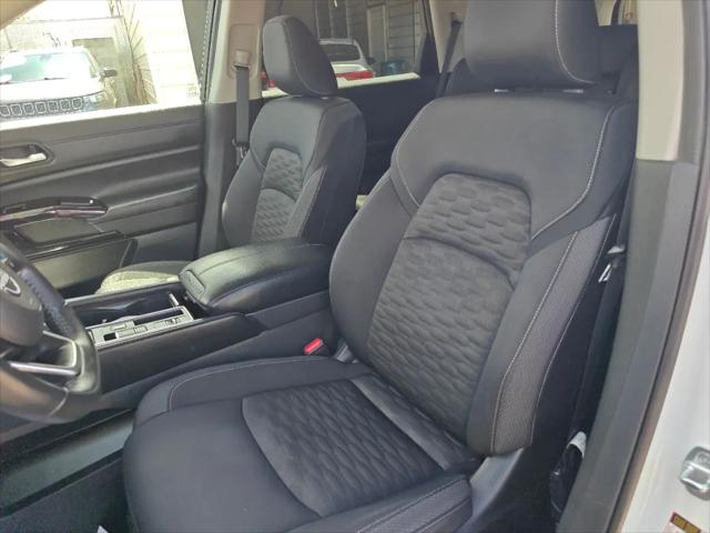 2022 Nissan Pathfinder SV 2WD