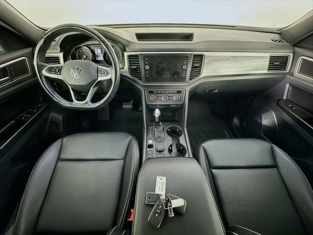 2020 Volkswagen Atlas Cross Sport 2.0T SE