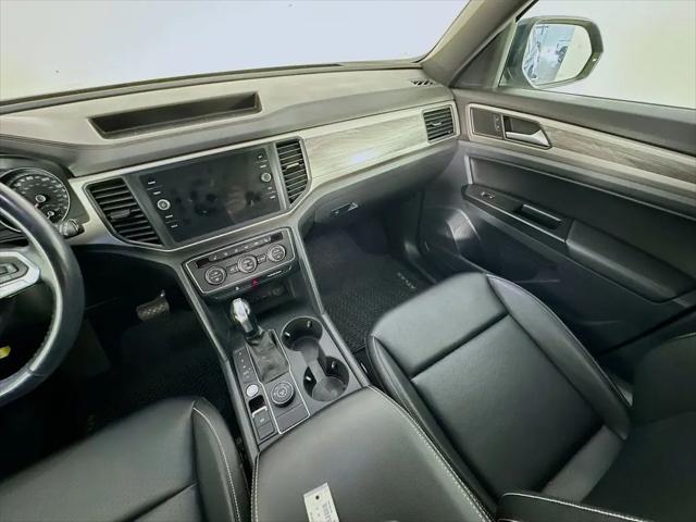 2020 Volkswagen Atlas Cross Sport 2.0T SE