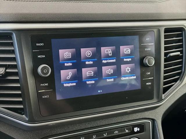 2020 Volkswagen Atlas Cross Sport 2.0T SE