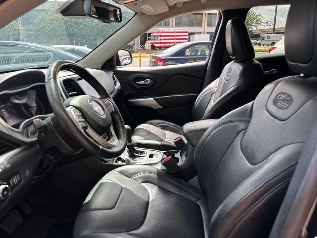2016 Jeep Cherokee Overland