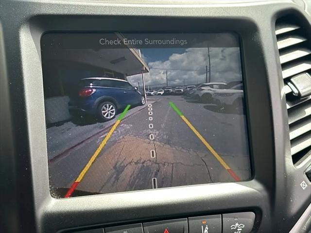 2016 Jeep Cherokee Overland