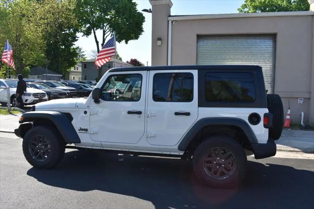 2025 Jeep Wrangler 4-Door Summit 4x4