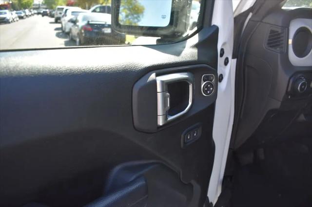 2025 Jeep Wrangler 4-Door Summit 4x4