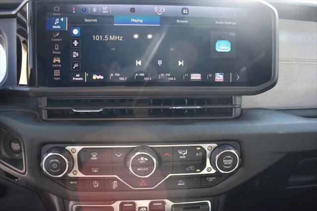 2025 Jeep Wrangler 4-Door Summit 4x4