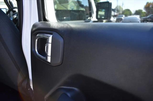 2025 Jeep Wrangler 4-Door Summit 4x4