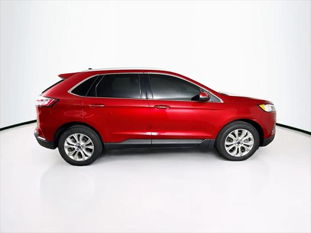 2021 Ford Edge Titanium