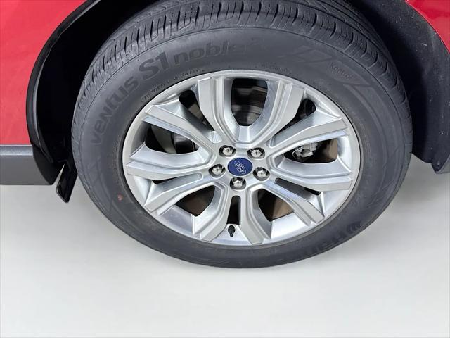 2021 Ford Edge Titanium
