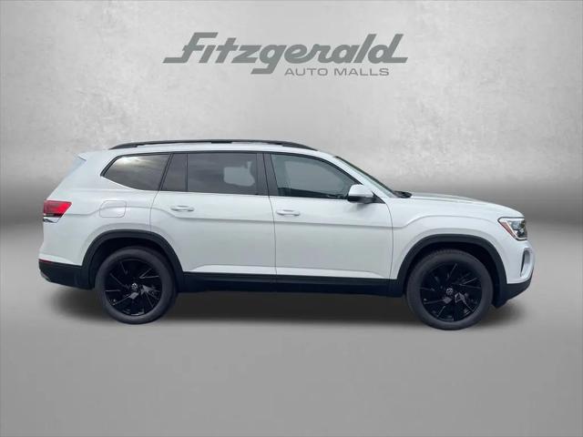 2026 Volkswagen Atlas SE with Technology