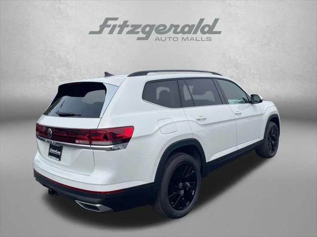 2026 Volkswagen Atlas SE with Technology
