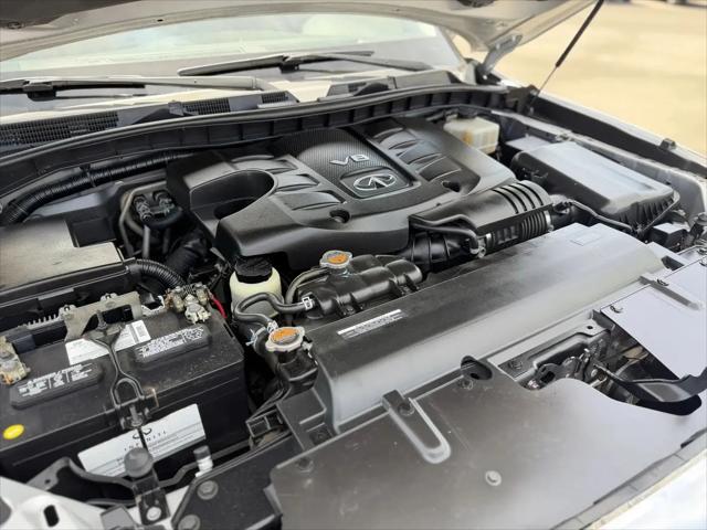 2019 INFINITI QX80 LUXE