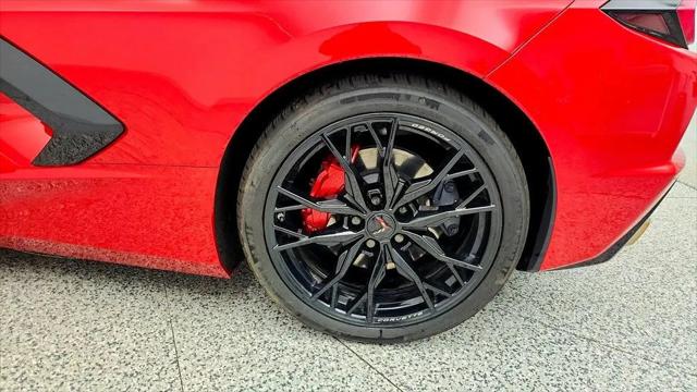 2025 Chevrolet Corvette Stingray RWD Coupe 2LT