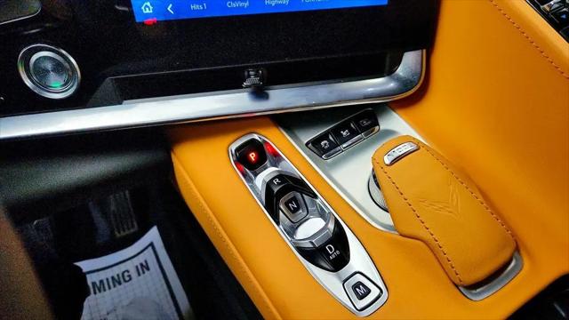 2025 Chevrolet Corvette Stingray RWD Coupe 2LT