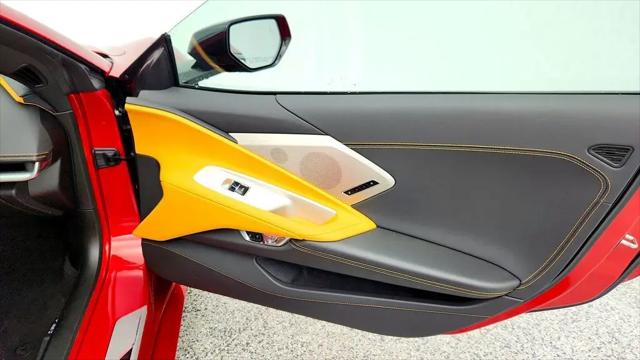 2025 Chevrolet Corvette Stingray RWD Coupe 2LT