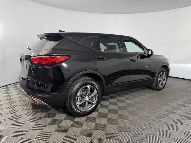 2025 Chevrolet Blazer AWD 2LT
