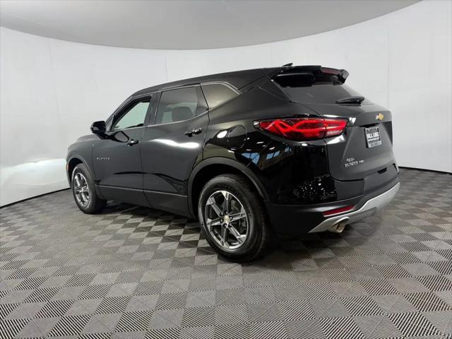 2025 Chevrolet Blazer AWD 2LT