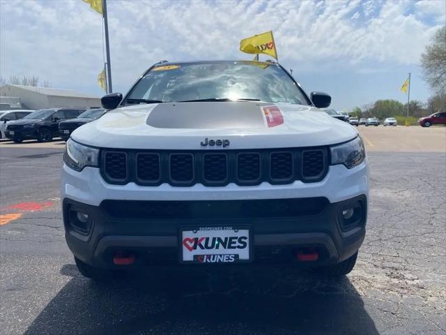 2025 Jeep Compass Trailhawk 4x4