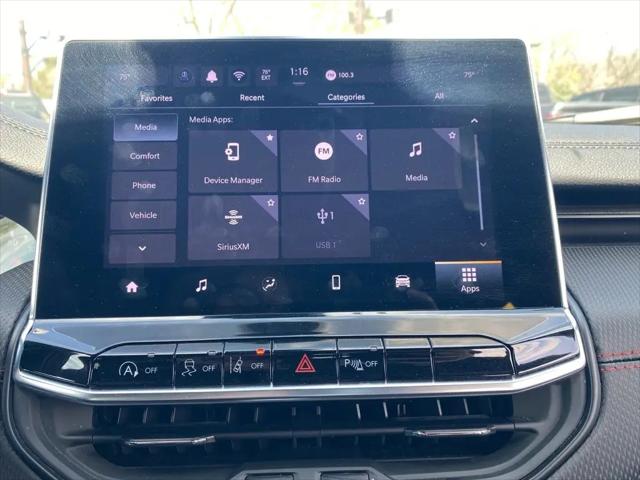 2025 Jeep Compass Trailhawk 4x4
