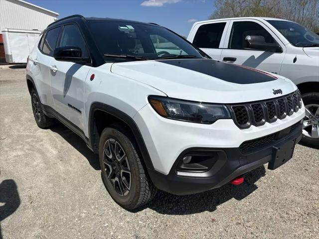 2025 Jeep Compass Trailhawk 4x4