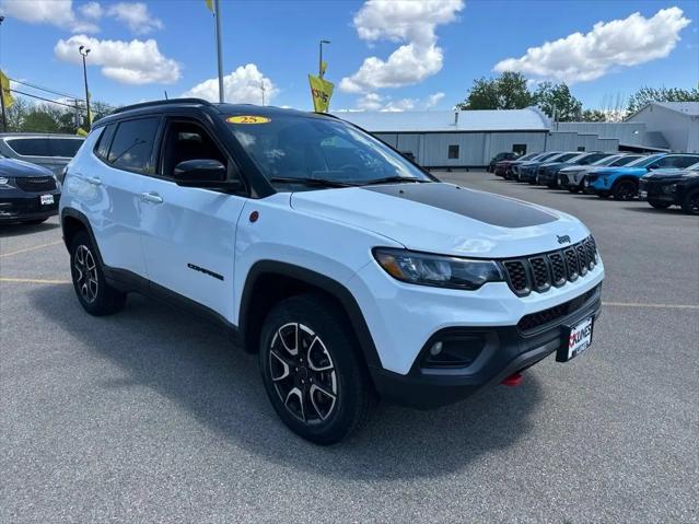 2025 Jeep Compass Trailhawk 4x4