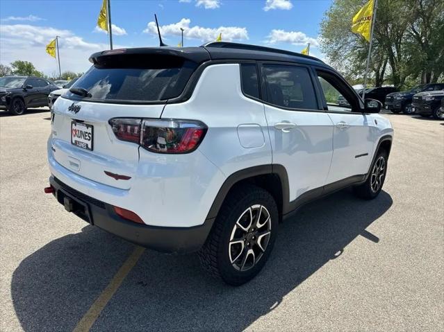 2025 Jeep Compass Trailhawk 4x4