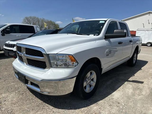 2023 Ram 1500 Classic SLT Crew Cab 4x4 5'7" Box