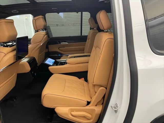 2026 Jeep Grand Wagoneer L Summit Reserve 4x4