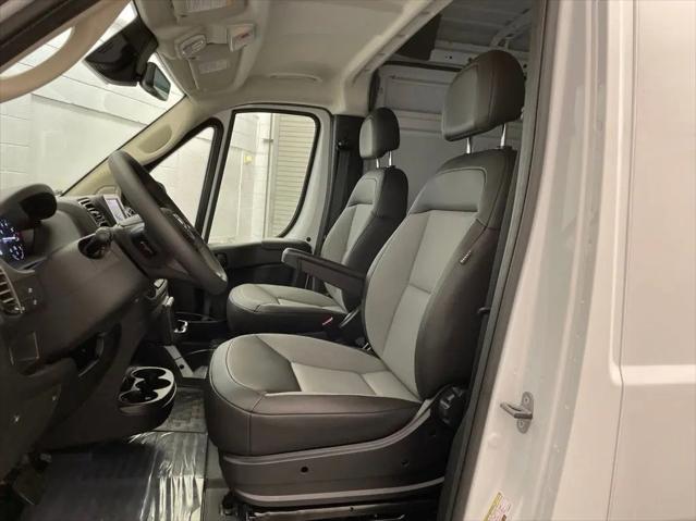 2026 Ram ProMaster Cargo Van Tradesman High Roof 159" WB w/Pass Seat