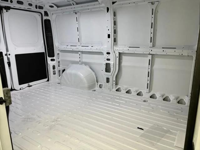 2026 Ram ProMaster Cargo Van Tradesman Low Roof 136" WB w/Pass Seat