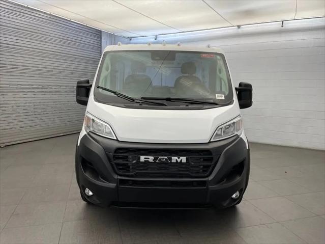 2026 Ram ProMaster Cargo Van Tradesman Low Roof 136" WB w/Pass Seat