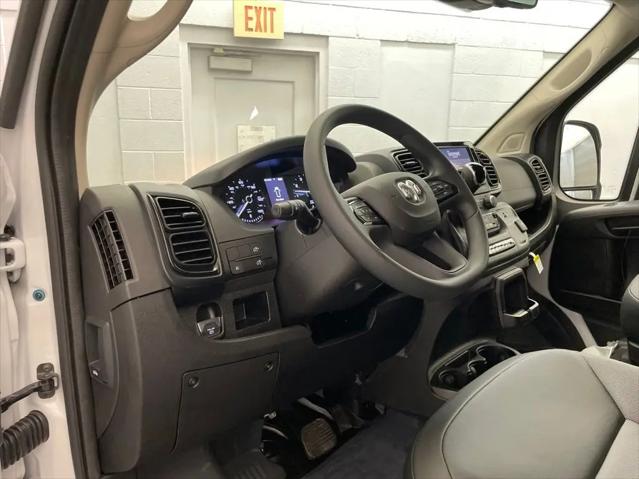 2026 Ram ProMaster Cargo Van Tradesman Low Roof 136" WB w/Pass Seat