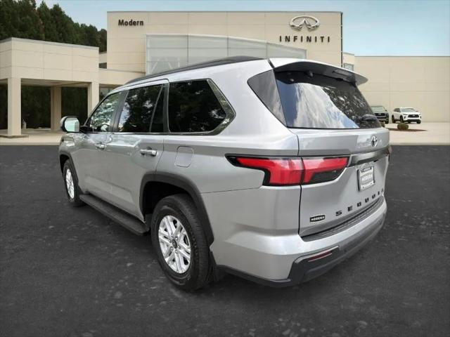 2025 Toyota Sequoia SR5