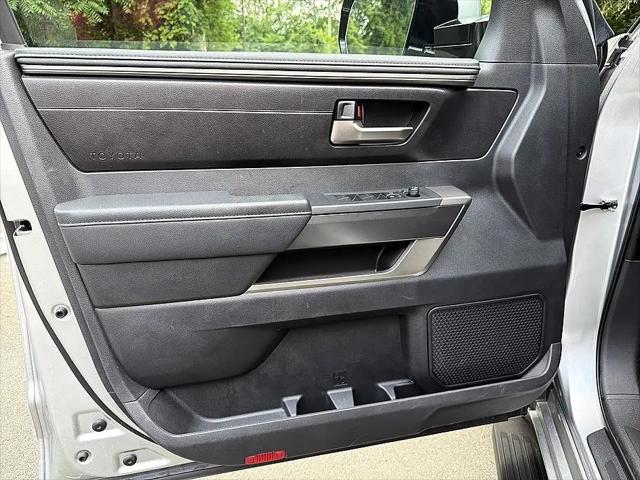 2025 Toyota Sequoia SR5