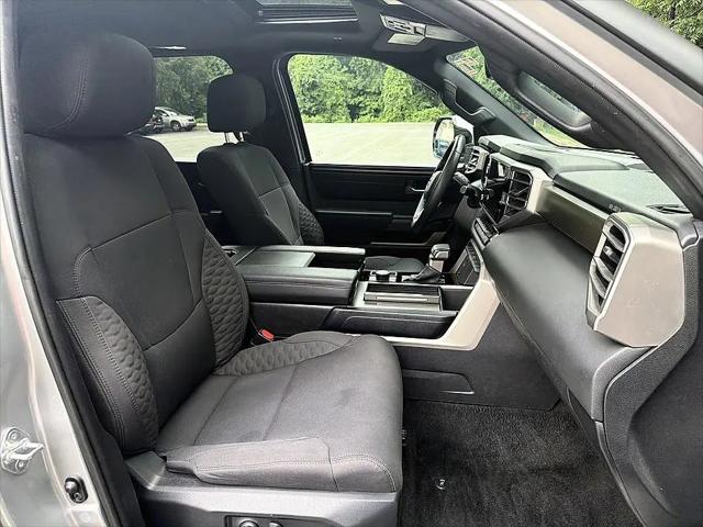 2025 Toyota Sequoia SR5