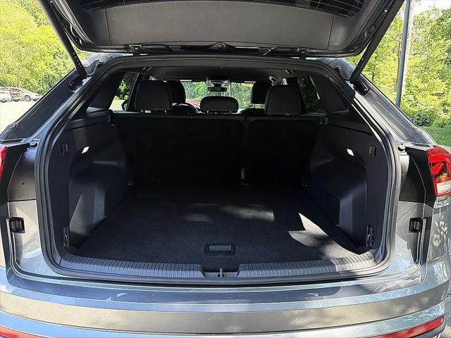 2025 Volkswagen Atlas Cross Sport 2.0T SE w/Technology