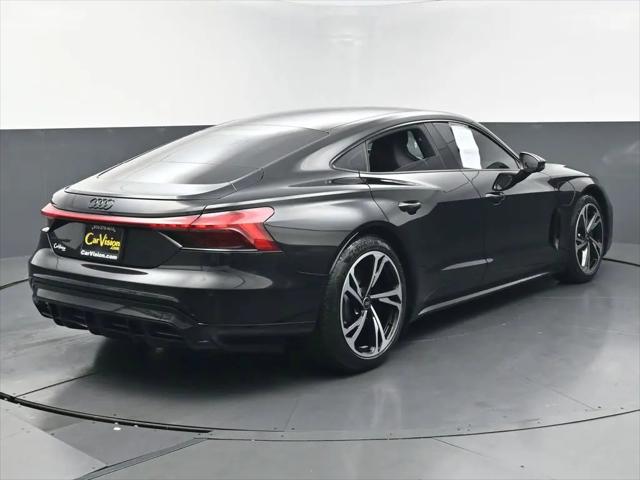 2022 Audi e-tron GT Premium Plus quattro