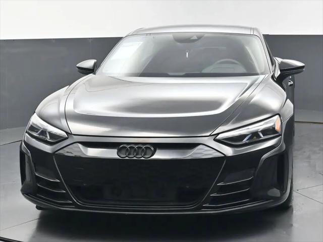 2022 Audi e-tron GT Premium Plus quattro