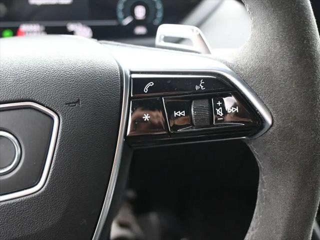 2022 Audi e-tron GT Premium Plus quattro