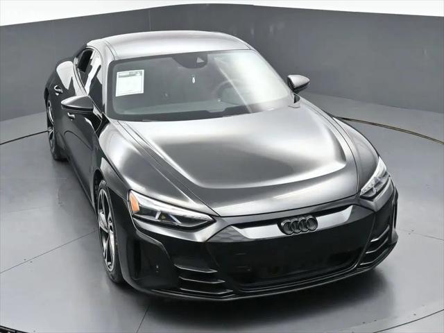 2022 Audi e-tron GT Premium Plus quattro