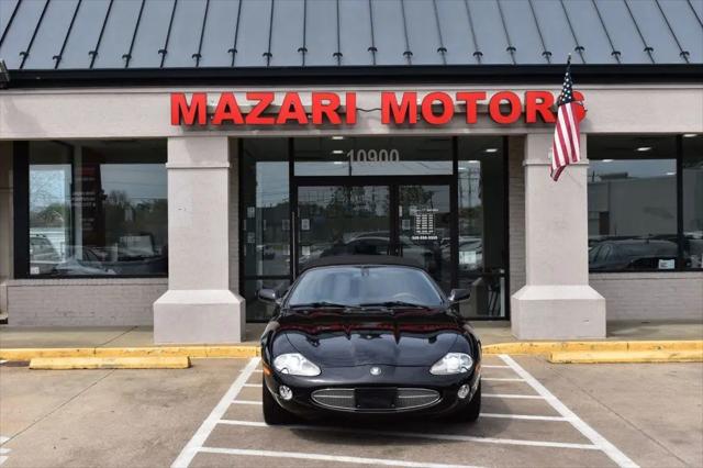2002 Jaguar XK8 Standard