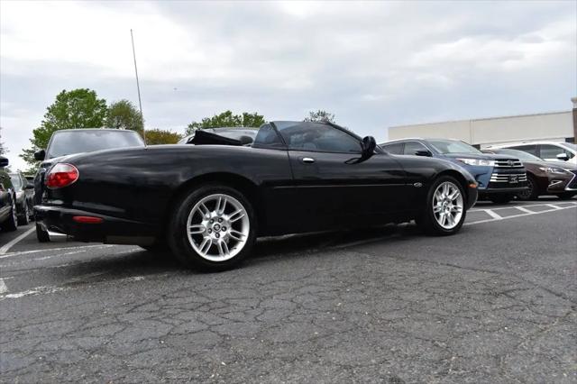 2002 Jaguar XK8 Standard