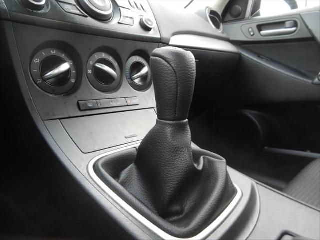 2012 Mazda Mazda3 i Touring